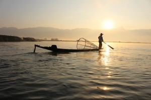 fisherman-239487_1920